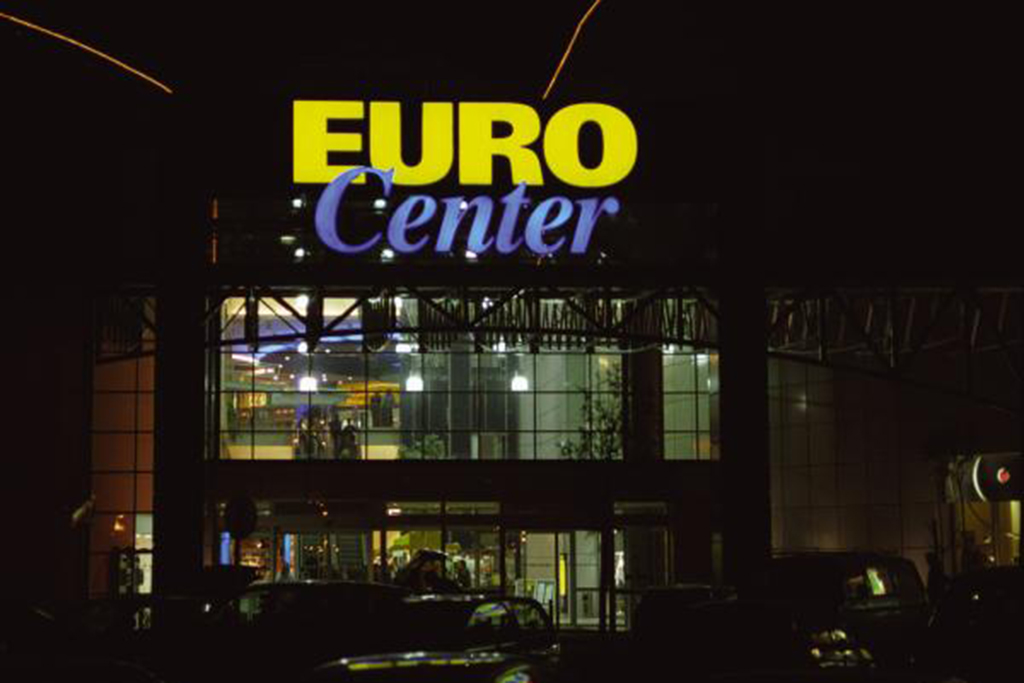 irodavilágítás,üzletvilágítás,világítás vezérlés, be light!, euro center